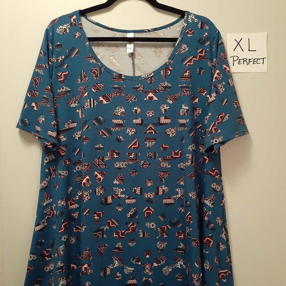 Lularoe Perfect T